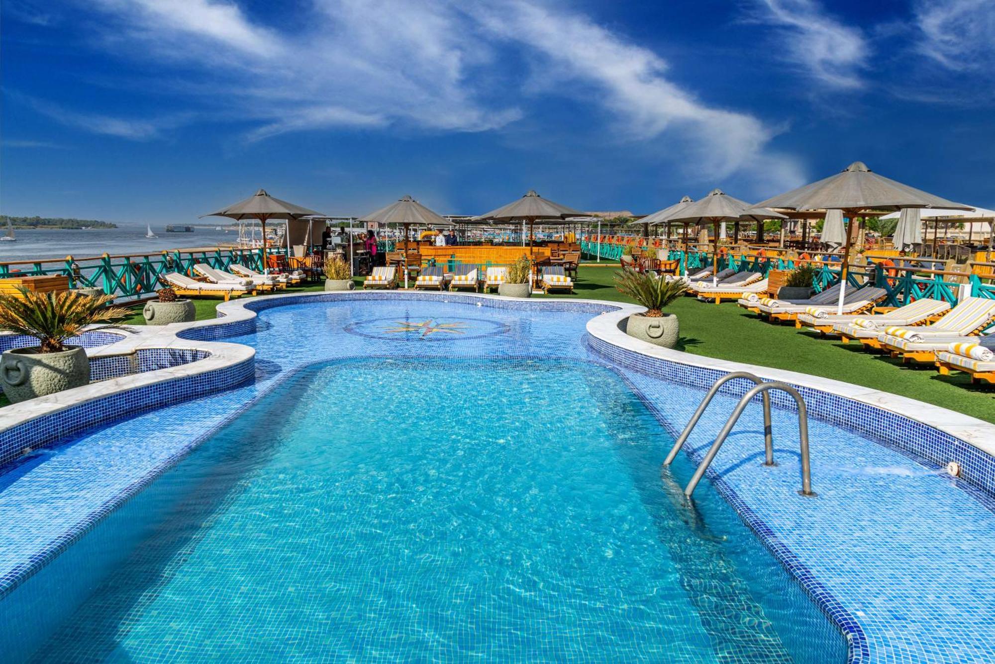 Hotel Sonesta Moon Goddess Cruise - From Aswan To Luxor - 03 & 07 Nights Every Friday Zewnętrze zdjęcie