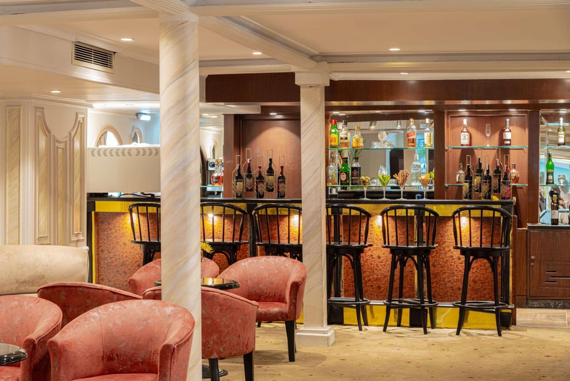 Hotel Sonesta Moon Goddess Cruise - From Aswan To Luxor - 03 & 07 Nights Every Friday Zewnętrze zdjęcie